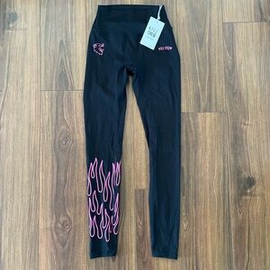 NWT Kill Crew Flame Leggings – Black / Pink – Porrada Vol. 1 – Size Small